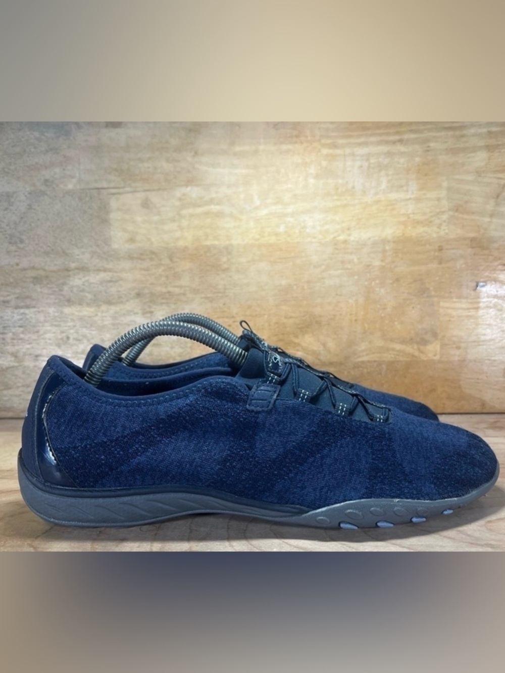Skechers Breathe Easy Relaxed Fit Womens Sz 11 Slip On Shoes Sneakers Navy Blue